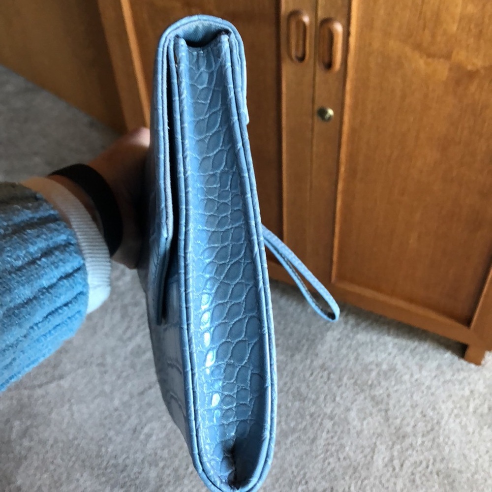 Ted Baker light blue faux crocodile clutch hand purse magnetic close 7 x10 - Picture 5 of 6